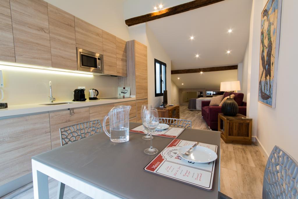 Bazan 16 Apartment Alicante Bagian luar foto