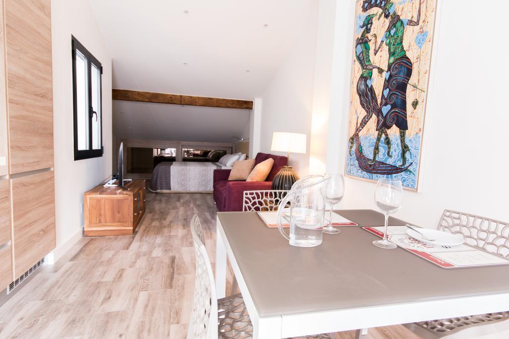 Bazan 16 Apartment Alicante Bagian luar foto