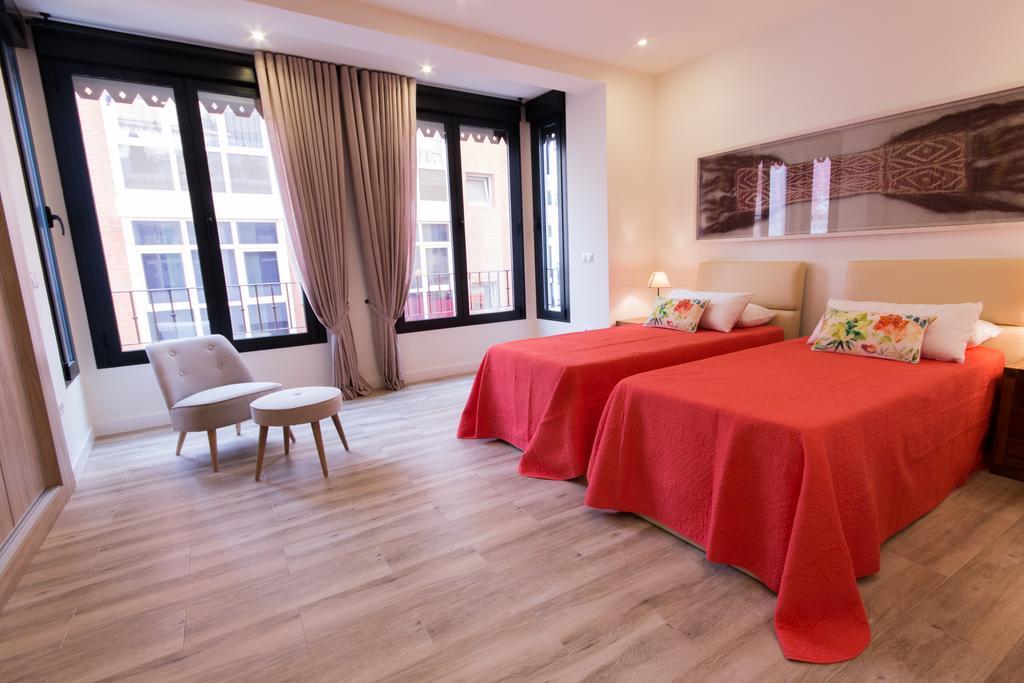 Bazan 16 Apartment Alicante Bagian luar foto