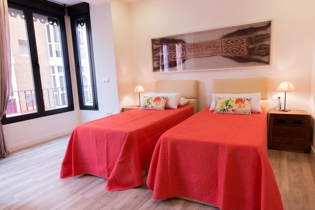 Bazan 16 Apartment Alicante Bagian luar foto