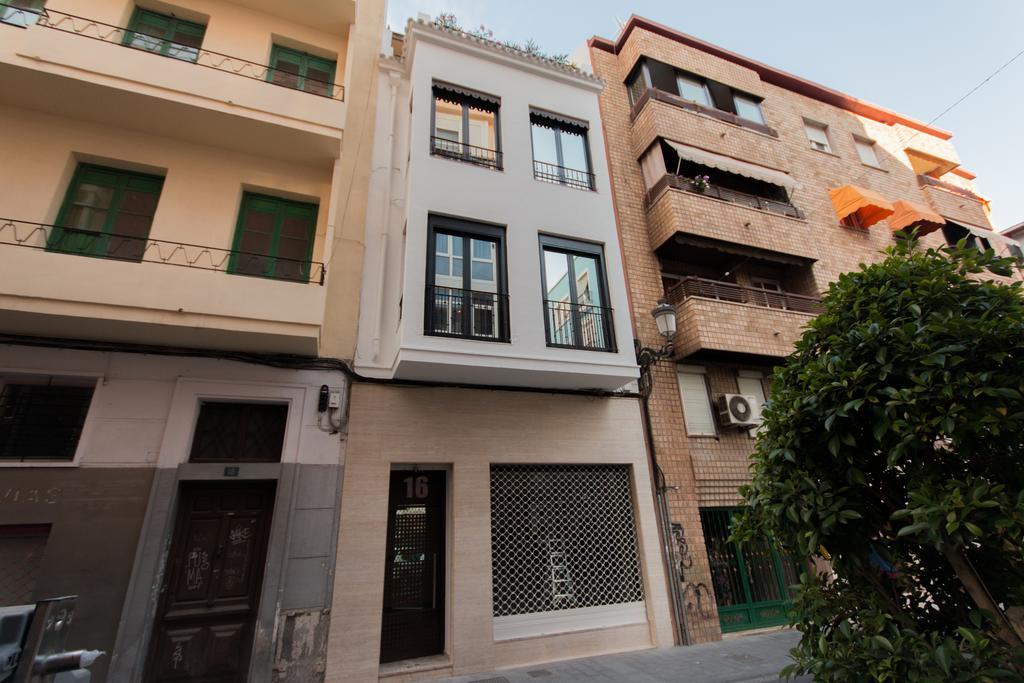 Bazan 16 Apartment Alicante Bagian luar foto