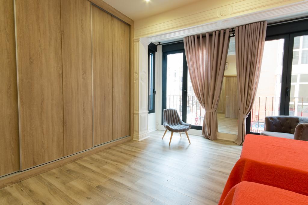 Bazan 16 Apartment Alicante Bagian luar foto